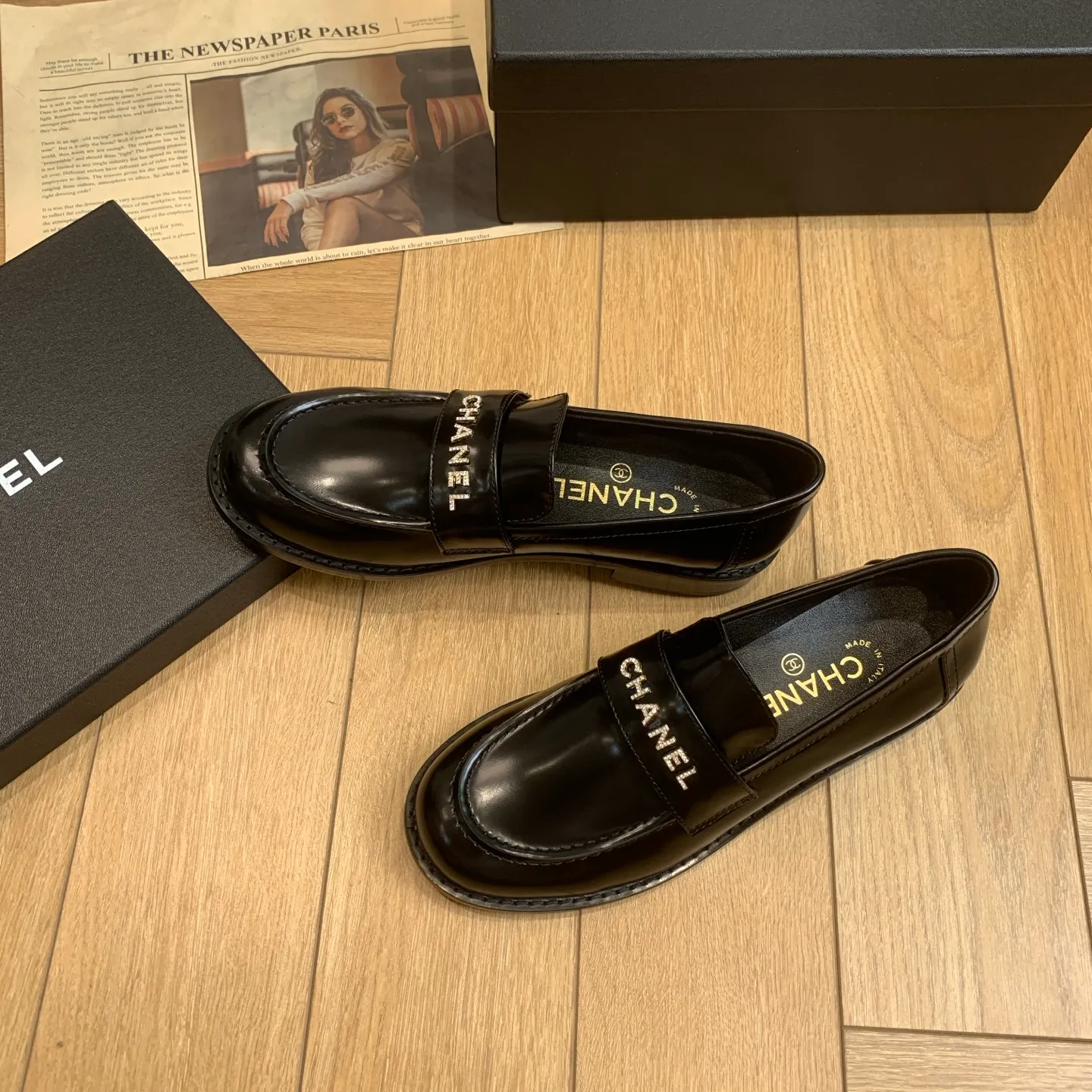 👟👟Ex-factory price 640👟👟 🍀2025 spring and summer new Chanel Chanel small diamond buckle monogram Loaf lazy half-slippers, which can be worn all year round. No matter when you wear them, they are very high-end and durable. When shopping, you can attract attention on the street! Easily travel between commuting and leisure occasions, becoming a carefree fashionable and elegant woman~ Upper: cowhide/butter Lining: lambskin Sole: Italian genuine leather outsole Size: 35-39 (40/41 customized, non-refundable and non-exchangeable 👉
